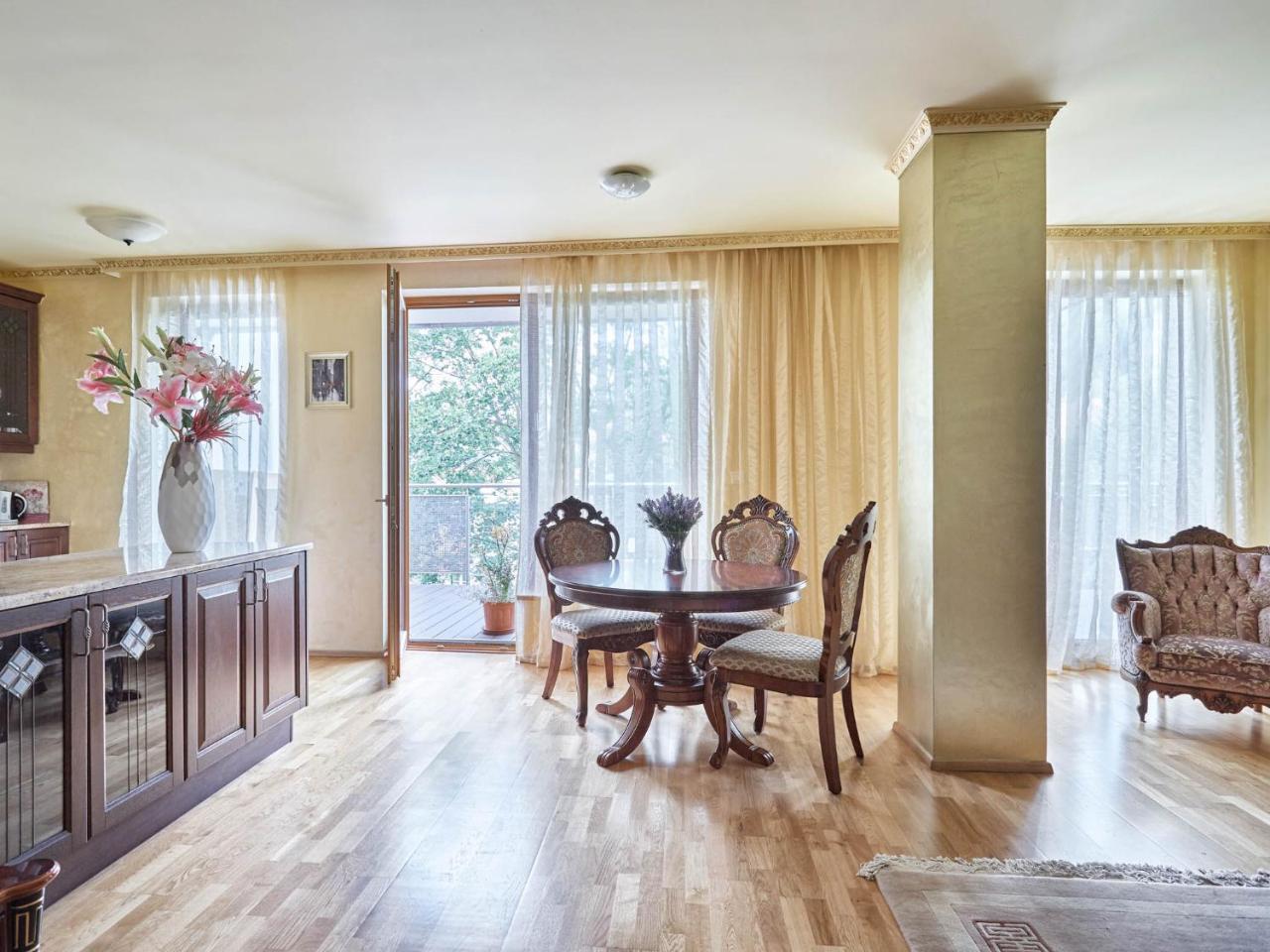 Lira 3 Apartments Карлови Вари Екстериор снимка